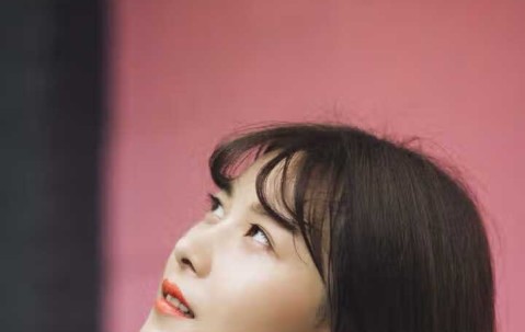 双卵巢多卵泡改变（双卵巢多卵泡改变是啥意思）