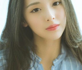 小孩发烧头很烫手脚不烫怎么回事（孩子发烧光是头热手脚不烫什么原因）