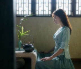 小孩发烧吃完美林不出汗怎么办（小孩发热吃了美林不出汗怎么回事）